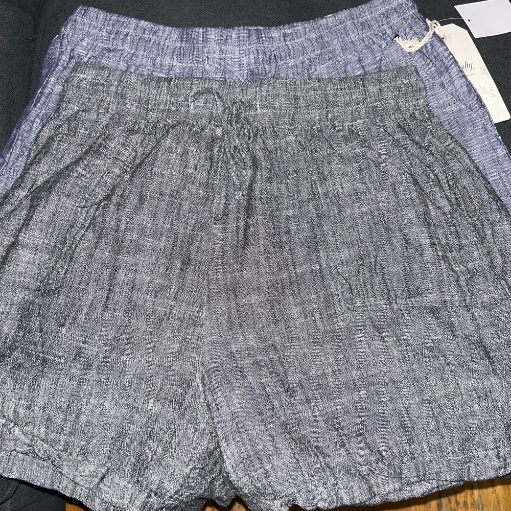Medium shorts
